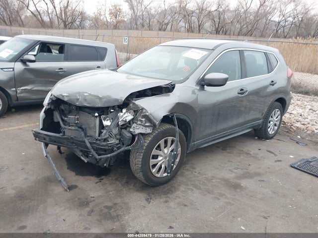 Nissan ROGUE S 2018 KNMAT2MV6JP547912 Image 2