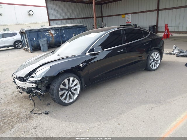 5YJ3E1EB7JF186833 Tesla Model 3 Long Range/performance