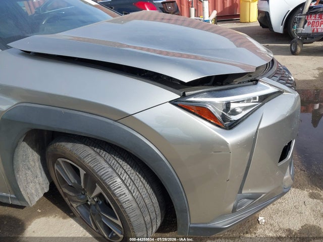Lexus UX 200 2019 JTHY3JBH3K2000423 Image 18