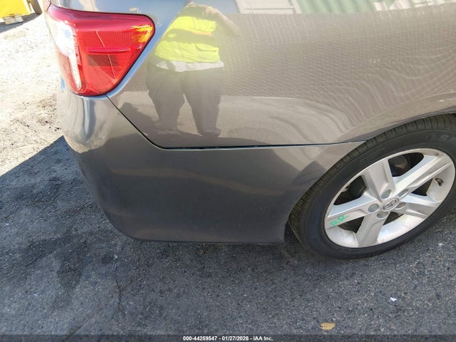 4T1BD1FK7EU128310 Toyota Camry Hybrid Se Limited Edition