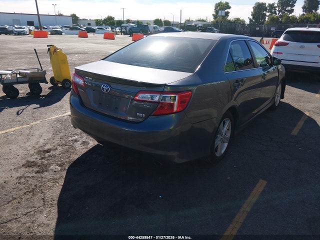 4T1BD1FK7EU128310 Toyota Camry Hybrid Se Limited Edition