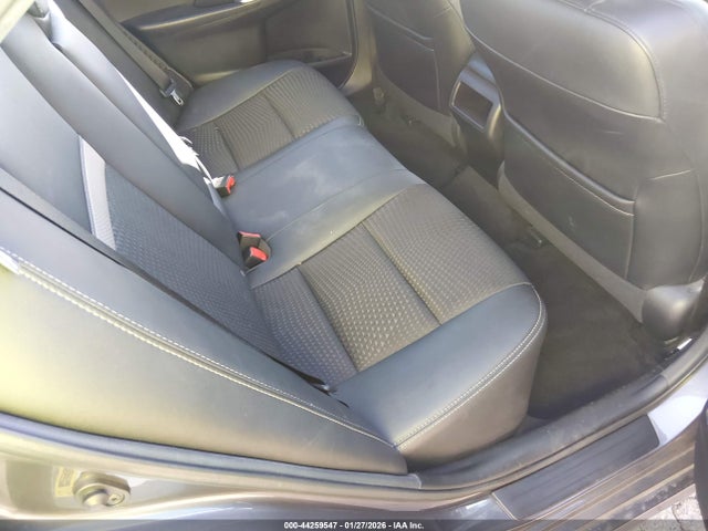 4T1BD1FK7EU128310 Toyota Camry Hybrid Se Limited Edition