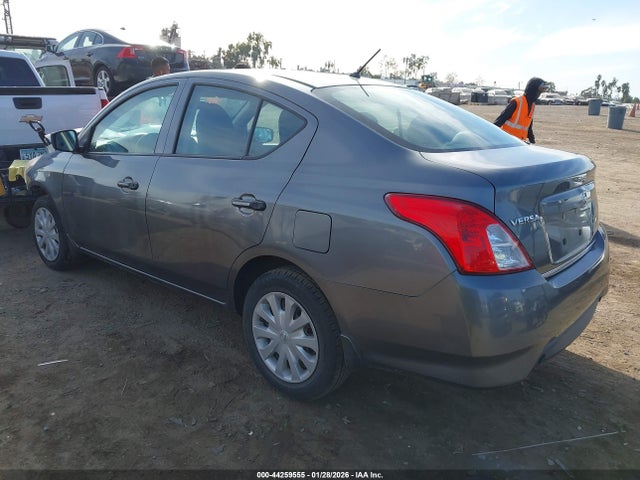 3N1CN7AP5HL888913 Nissan Versa 1.6 S