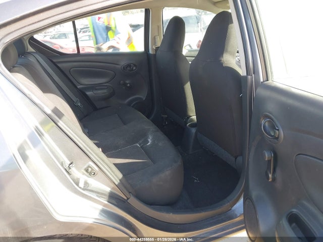 3N1CN7AP5HL888913 Nissan Versa 1.6 S