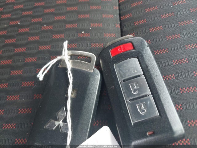 2017 MITSUBISHI OUTLANDER SPORT JA4AR3AW7HZ064066 Photo 10