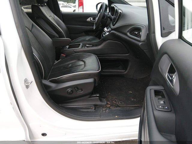 Chrysler Pacifica Limited 2025 2C4RC1GG4SR535283 Image 5