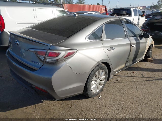2017 HYUNDAI SONATA HYBRID KMHE24L36HA064414 Photo 3