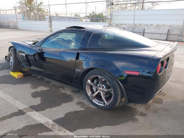 2010 CHEVROLET CORVETTE 1G1YW2DW1A5102674 Photo 2
