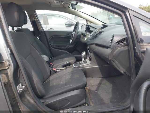 Ford FIESTA SE 2017 3FADP4EJXHM125981 Image 5