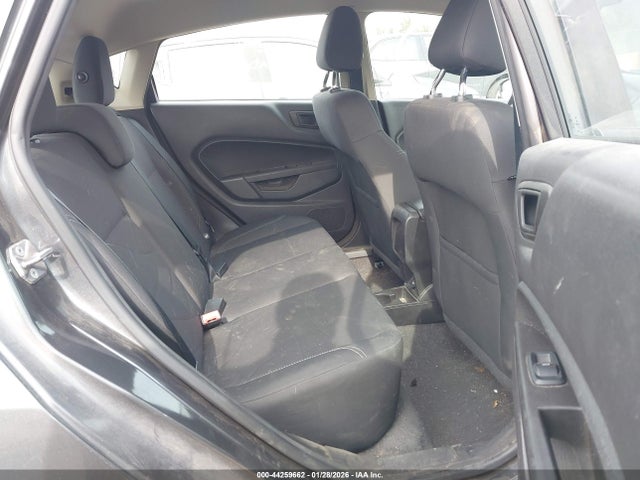 Ford FIESTA SE 2017 3FADP4EJXHM125981 Image 8