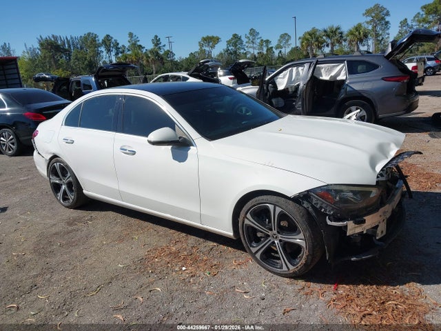 2022 MERCEDES-BENZ C 300 W1KAF4GB2NR030188
