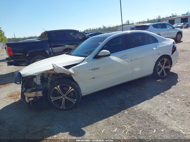 2022 MERCEDES-BENZ C 300 W1KAF4GB2NR030188 Photo 1