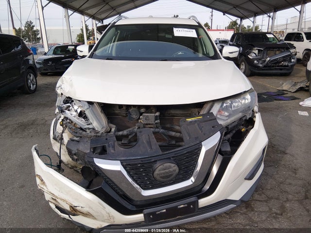 Nissan ROGUE SV 2019 5N1AT2MT1KC715555 Image 12