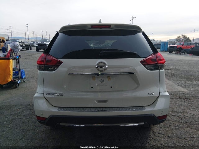 Nissan ROGUE SV 2019 5N1AT2MT1KC715555 Image 16