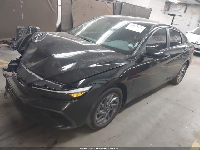 KMHLM4DG6RU684361 Hyundai ELANTRA SEL