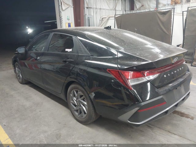 KMHLM4DG6RU684361 Hyundai ELANTRA SEL