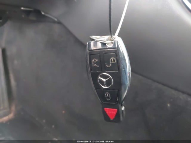 2016 Mercedes-benz C 300 მანქანა იყიდება აუქციონზე, vin: 55SWF4JB3GU165101, აუქციონის ნომერი: 44259675