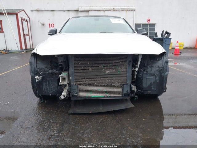 BMW 320i Xdrive 2016 WBA8A3C5XGK689274 Image 6