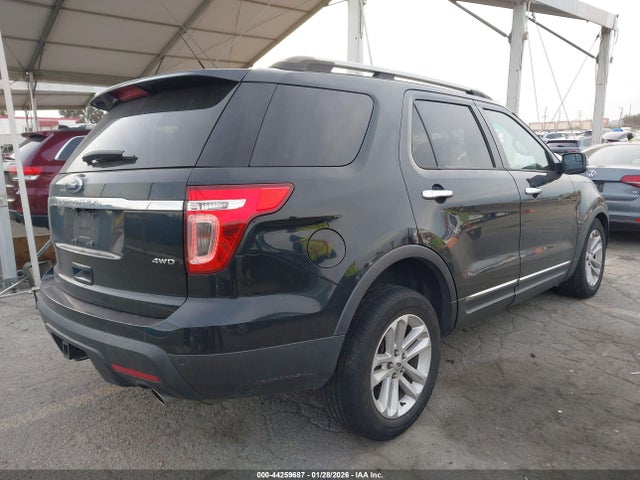 1FM5K8D89EGB62119 Ford EXPLORER XLT