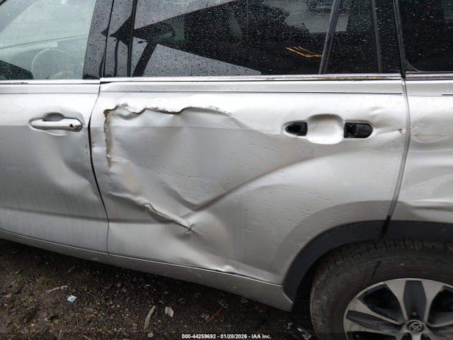 Toyota Highlander Xle 2020 5TDGZRBH2LS512680 Image 18