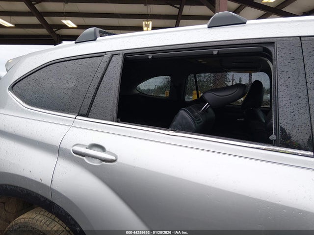 Toyota Highlander Xle 2020 5TDGZRBH2LS512680 Image 21
