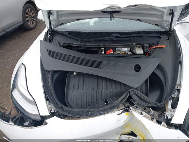 2019 TESLA MODEL 3 5YJ3E1EB6KF406819 Photo 9