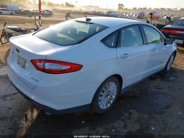 3FA6P0UU1FR106295 Ford Fusion Hybrid S