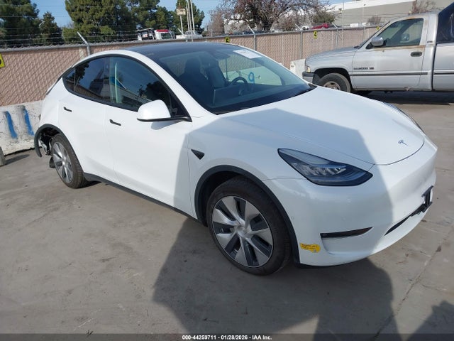 2022 TESLA MODEL Y 7SAYGDEEXNF321128 Photo 0