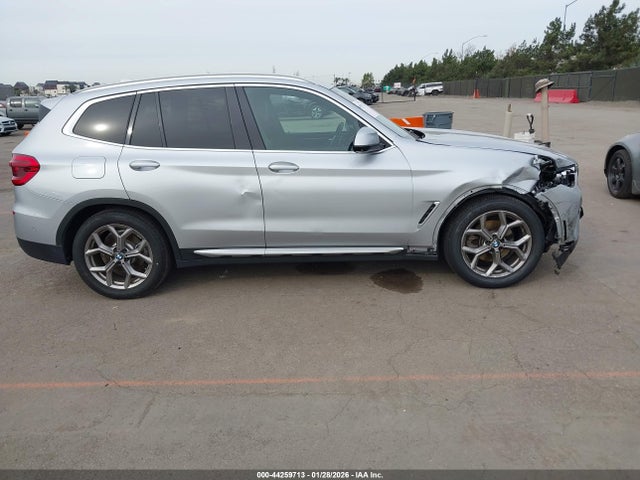 5UXTY3C06LLU70182 BMW X3 Sdrive30i