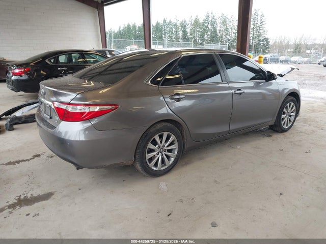 4T1BD1FK8HU228047 Toyota Camry Hybrid Le