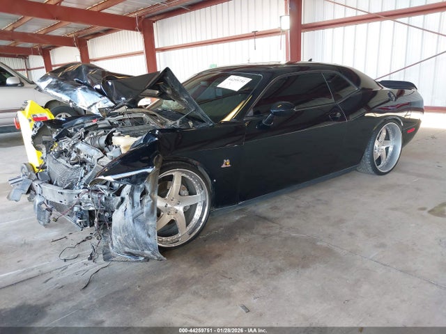 Dodge Challenger R/t Scat Pack 2016 2C3CDZFJ4GH325962 Image 2