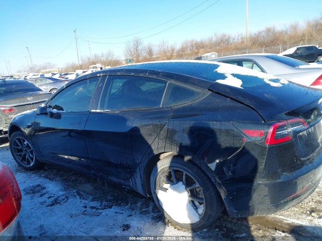 Aukcja sprzedaży 2021 Tesla Model 3 Standard Range Plus Rear-wheel Drive, vin: 5YJ3E1EA5MF853975, numer aukcji: 44259755