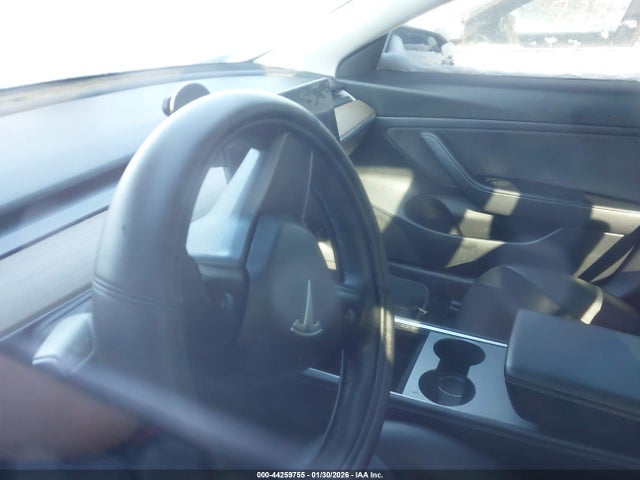 Aukcja sprzedaży 2021 Tesla Model 3 Standard Range Plus Rear-wheel Drive, vin: 5YJ3E1EA5MF853975, numer aukcji: 44259755
