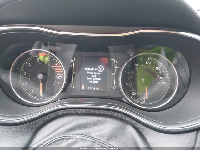 Jeep Cherokee Latitude Plus 4x4 2019 1C4PJMLX7KD223661 Image 7