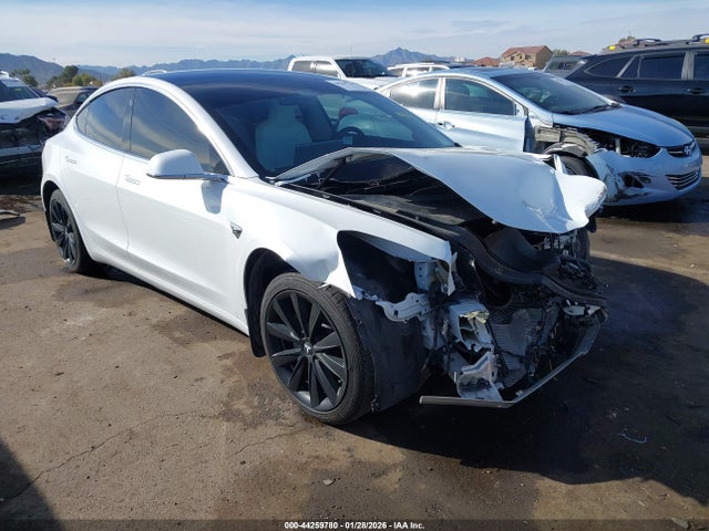 2019 TESLA MODEL 3 5YJ3E1EAXKF332506 Photo 0
