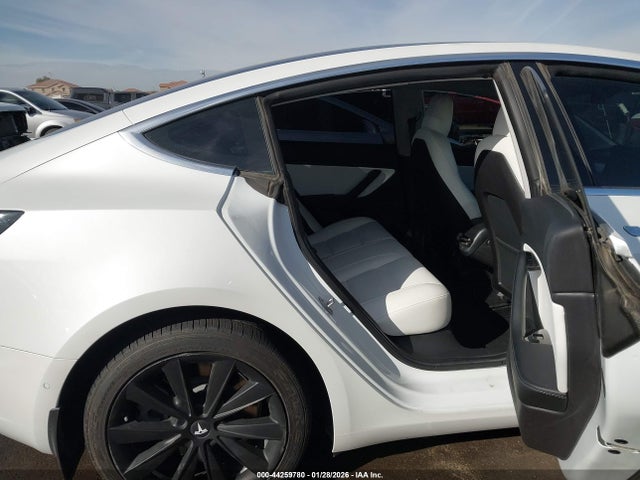 2019 TESLA MODEL 3 5YJ3E1EAXKF332506 Photo 7