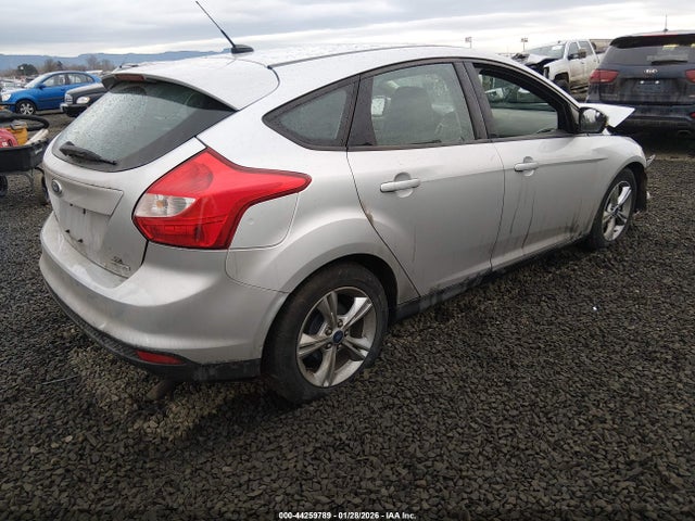 1FADP3K23EL225456 Ford FOCUS SE