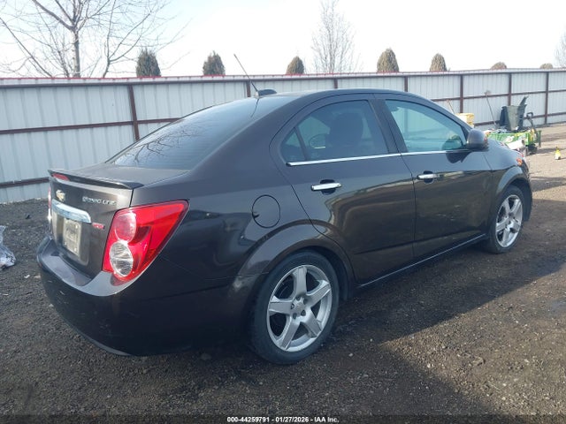 1G1JE5SB9G4104614 Chevrolet Sonic Ltz Auto
