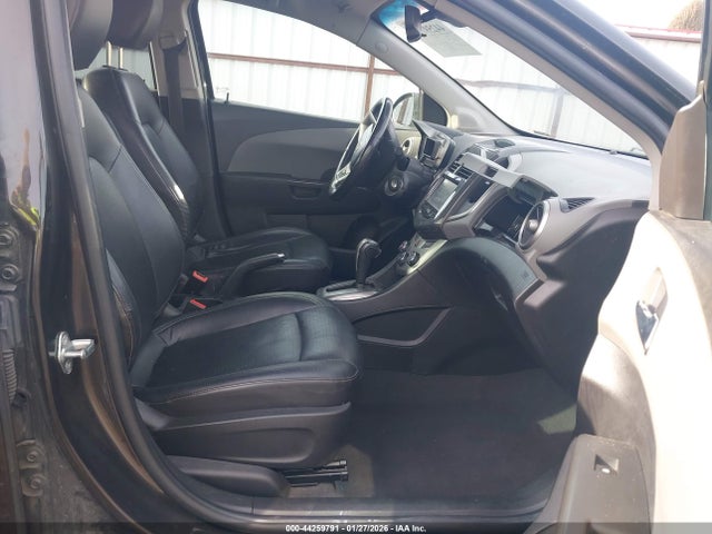 1G1JE5SB9G4104614 Chevrolet Sonic Ltz Auto