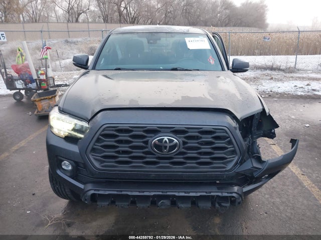 3TMCZ5AN9LM322311 Toyota Tacoma Trd Off-road