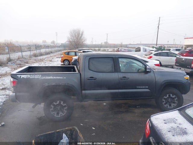 3TMCZ5AN9LM322311 Toyota Tacoma Trd Off-road