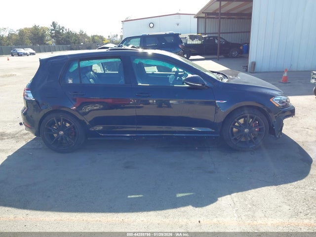 3VW6T7AU4MM003821 Volkswagen Golf GTI