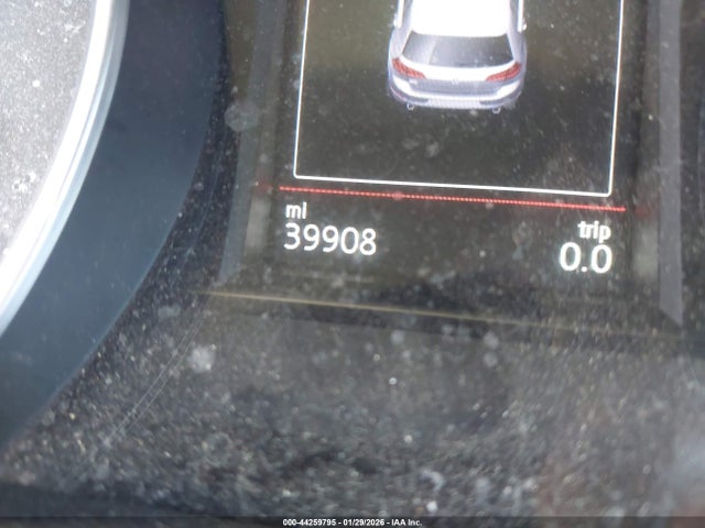 3VW6T7AU4MM003821 Volkswagen Golf GTI