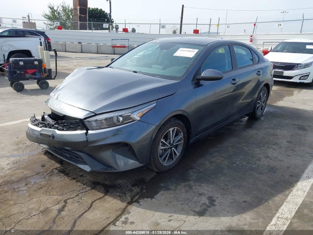 3KPF24AD5NE458872 KIA Forte Lxs