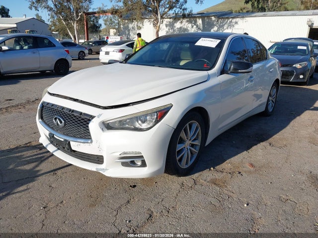 44259823 :رقم المزاد ، JN1BV7AP1FM355701 vin ، 2015 Infiniti Q50 Premium مزاد بيع