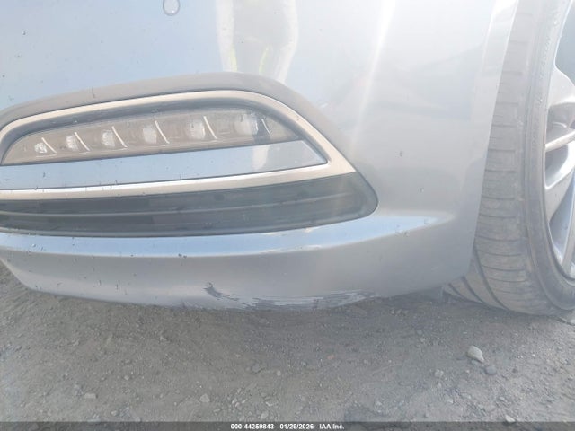 Hyundai Genesis 5.0 2015 KMHGN4JF8FU028653 Image 18