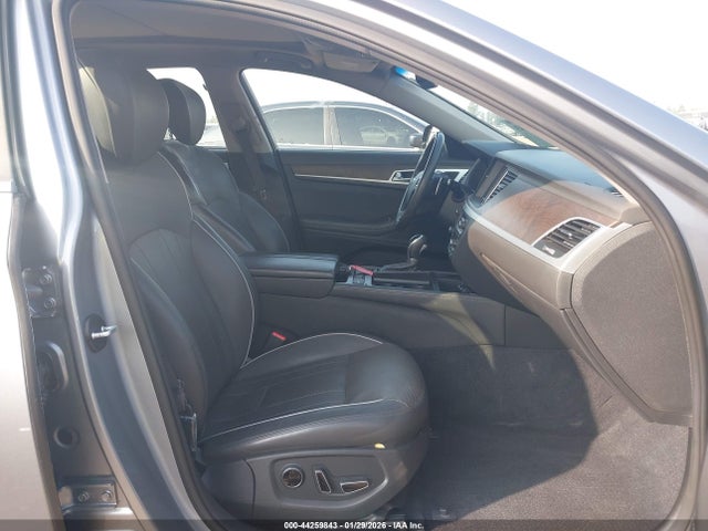 Hyundai Genesis 5.0 2015 KMHGN4JF8FU028653 Image 5