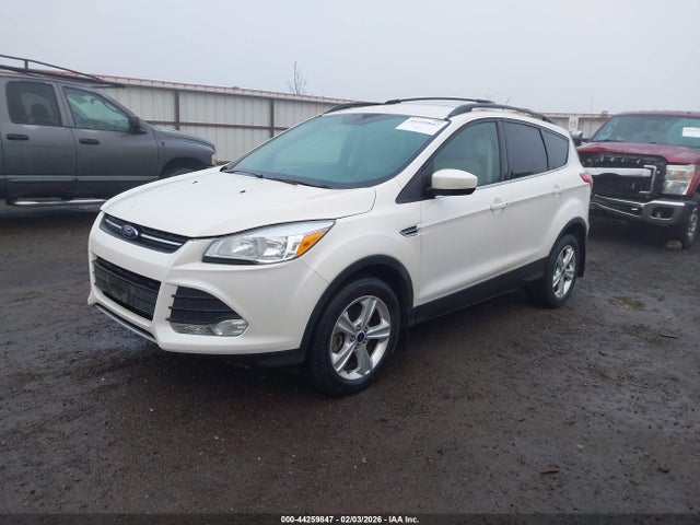 1FMCU9G99GUB84766 Ford ESCAPE SE