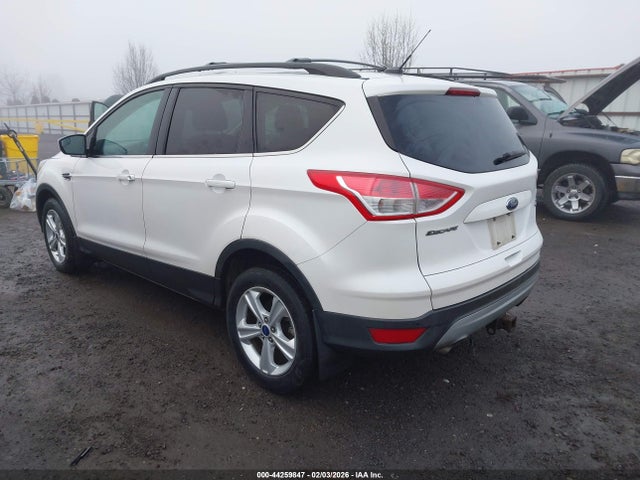 1FMCU9G99GUB84766 Ford ESCAPE SE