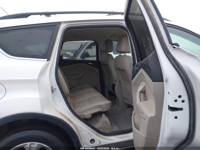 1FMCU9G99GUB84766 Ford ESCAPE SE